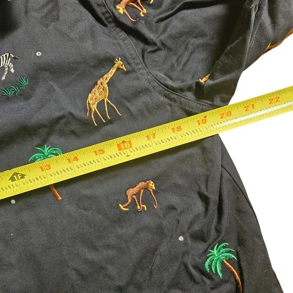 The Quaker Factory Safari Animal Embroidered Jacket Small Cotton Art To Wear NWT - Picture 6 of 6